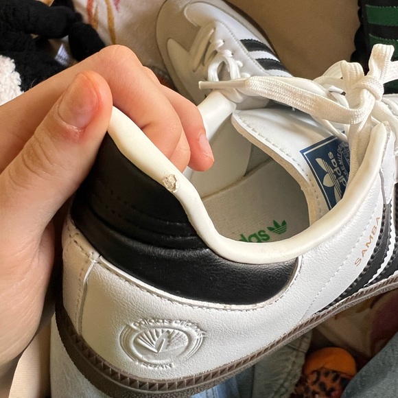 Adidas Classic White and Black Sambas - Picture 10 of 10